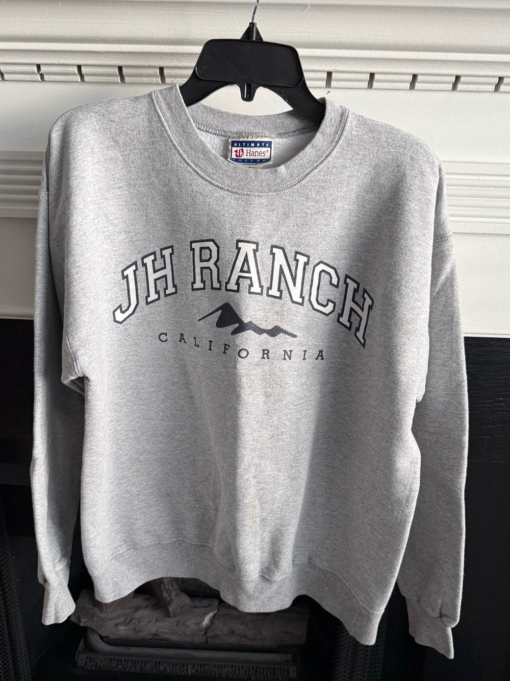Vintage Hanes JH Ranch California Gray Crewneck Sweatshirt Size Medium